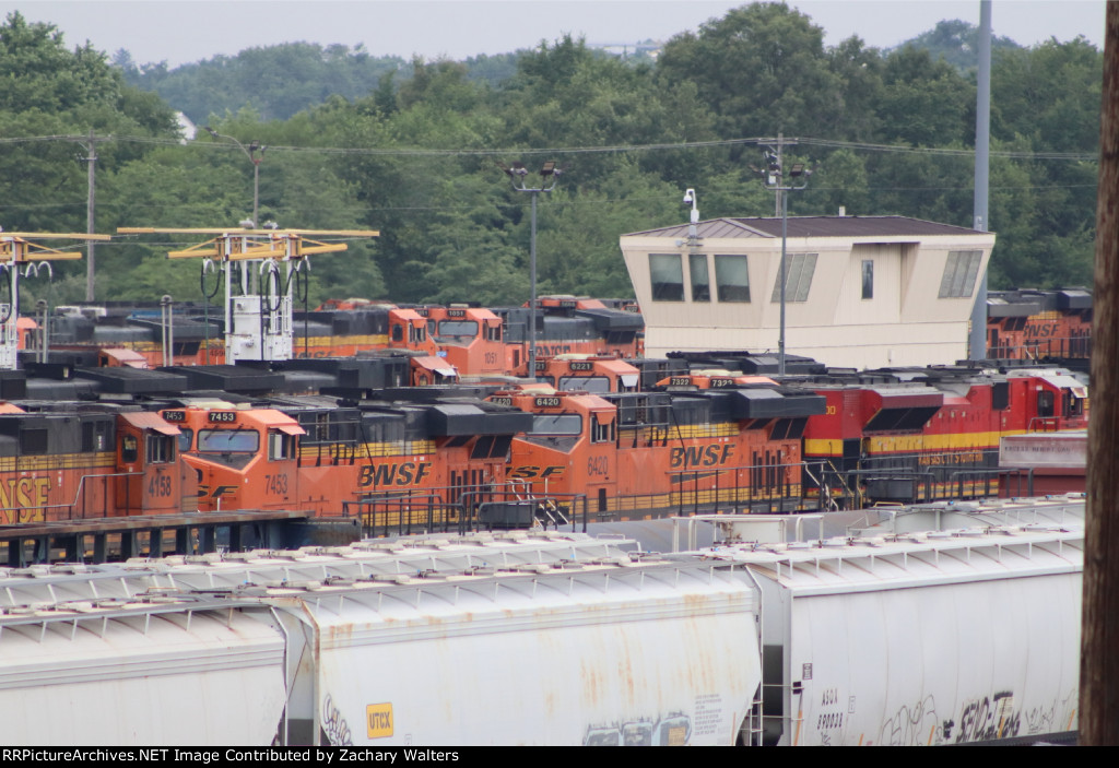 BNSF 4158 1051 6221 7453 6420 7322